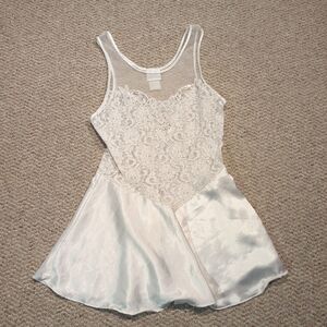 Vintage Secret Treasures Satin Silky Nightgown Slip Small White Lace Beaded